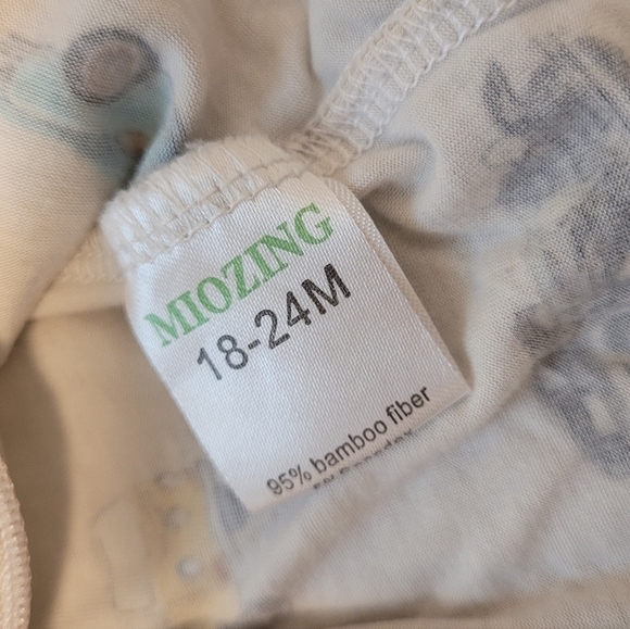 Miozing Bamboo Baby Vintage Car Pajamas Size 18-24 Months - Picture 5 of 6